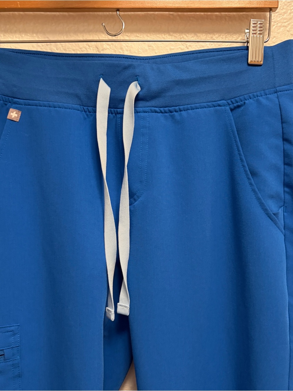 Figs Technical Collection jogger scrub Pants women’s Size Small Royal blue - Picture 3 of 7